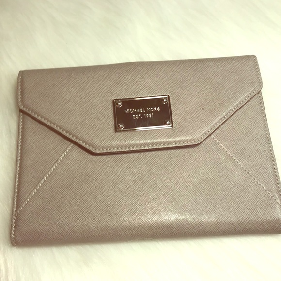 Michael Kors Accessories - Michael Kors IPad mini pearl grey leather clutch